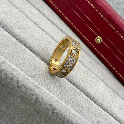 [Love's Uplift]LOVE 5.5MM FULL-PAVE 6-DIAMOND RING