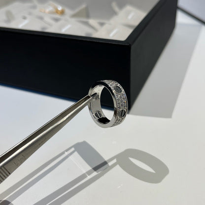 [Love's Uplift]LOVE RING 5.5MM DIAMONDS PAVED CERAMIC