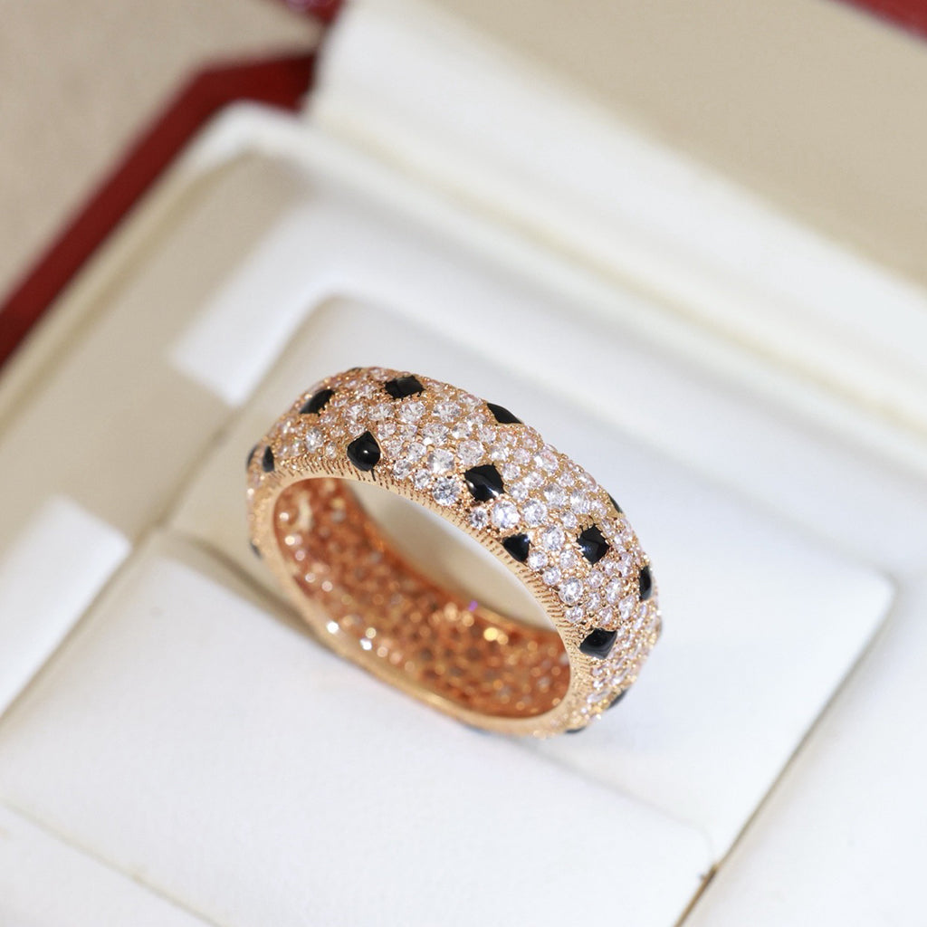 [Love's Uplift]PANTHERE SPOTTED FULL DIAMOND RING