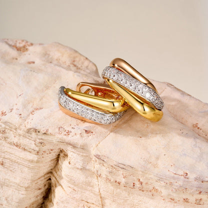 [Love's Uplift]TRINITY HALF DIAMOND  CUSHION EARRINGS