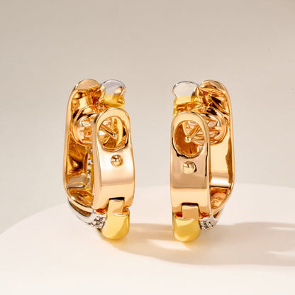[Love's Uplift]TRINITY HALF DIAMOND  CUSHION EARRINGS