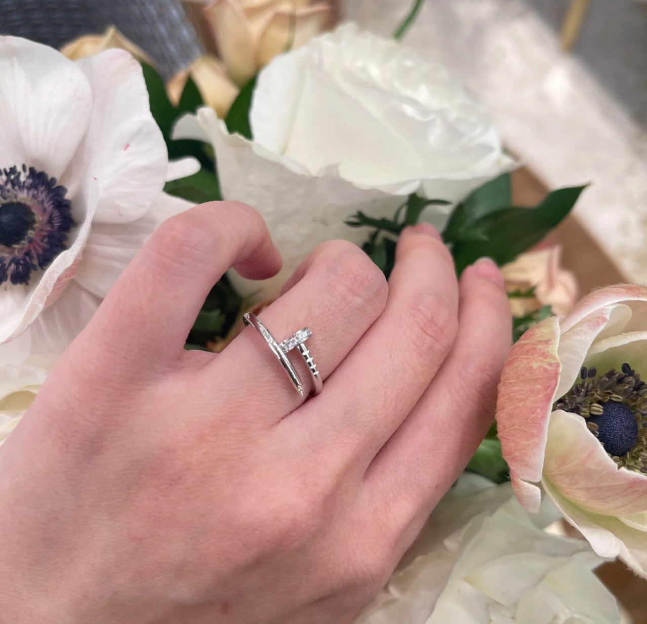 [Love's Uplift]JUSTE 1.8MM HALF DIAMOND RING