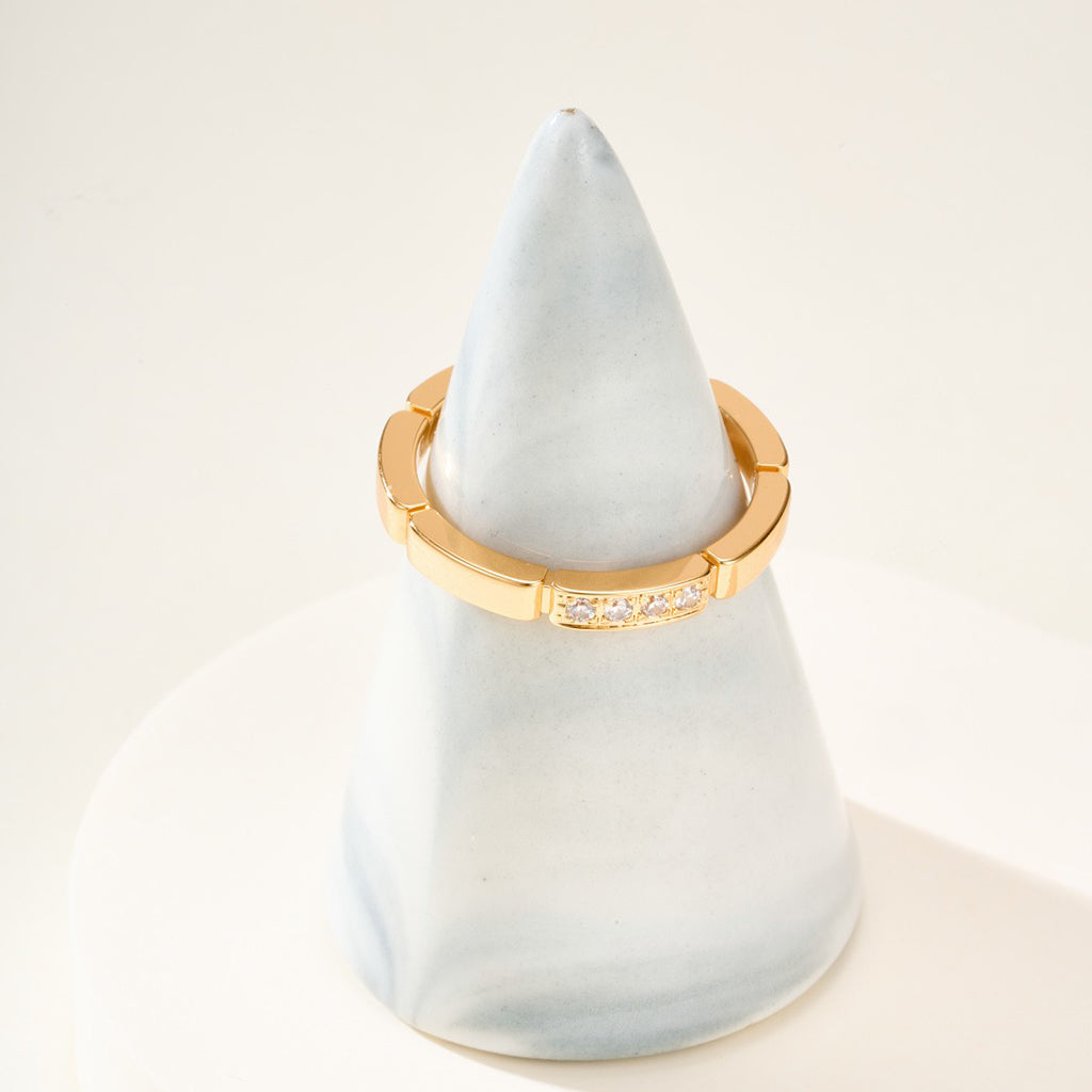 [Love's Uplift]MAILLON PANTHERE 4 DIAMOND RING