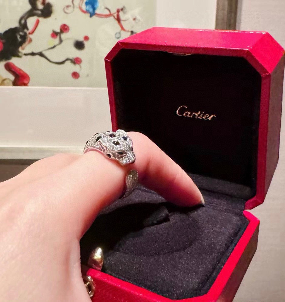 [Love's Uplift]PANTHERE SPOTTED FULL DIAMOND MEDIUM RING