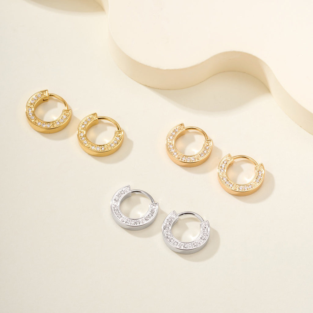 [Love's Uplift]LOVE DIAMOND EARRINGS