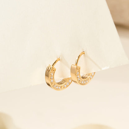 [Love's Uplift]LOVE DIAMOND EARRINGS
