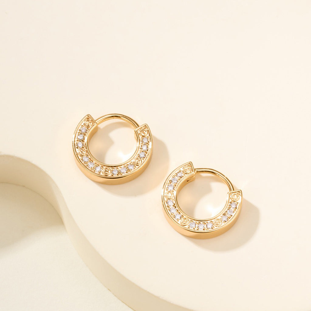 [Love's Uplift]LOVE DIAMOND EARRINGS