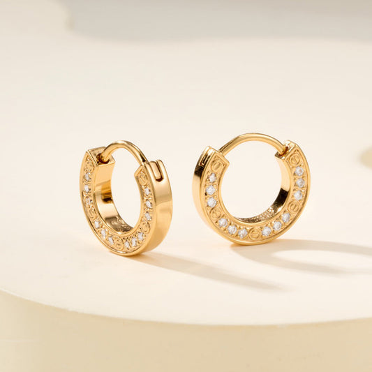 [Love's Uplift]LOVE DIAMOND EARRINGS