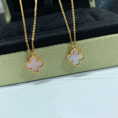 [Love's Uplift]CLOVER 9.5MM PINK MOTHER OF PEARL SINGLE FLOWER NECKLACE
