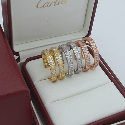 [Love's Uplift]LOVE EARRINGS 3.6MM DIAMOND PAVED