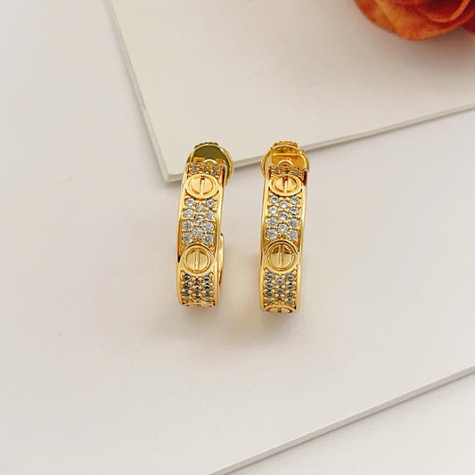 [Love's Uplift]LOVE 5.5MM DIAMOND PAVED EARRINGS