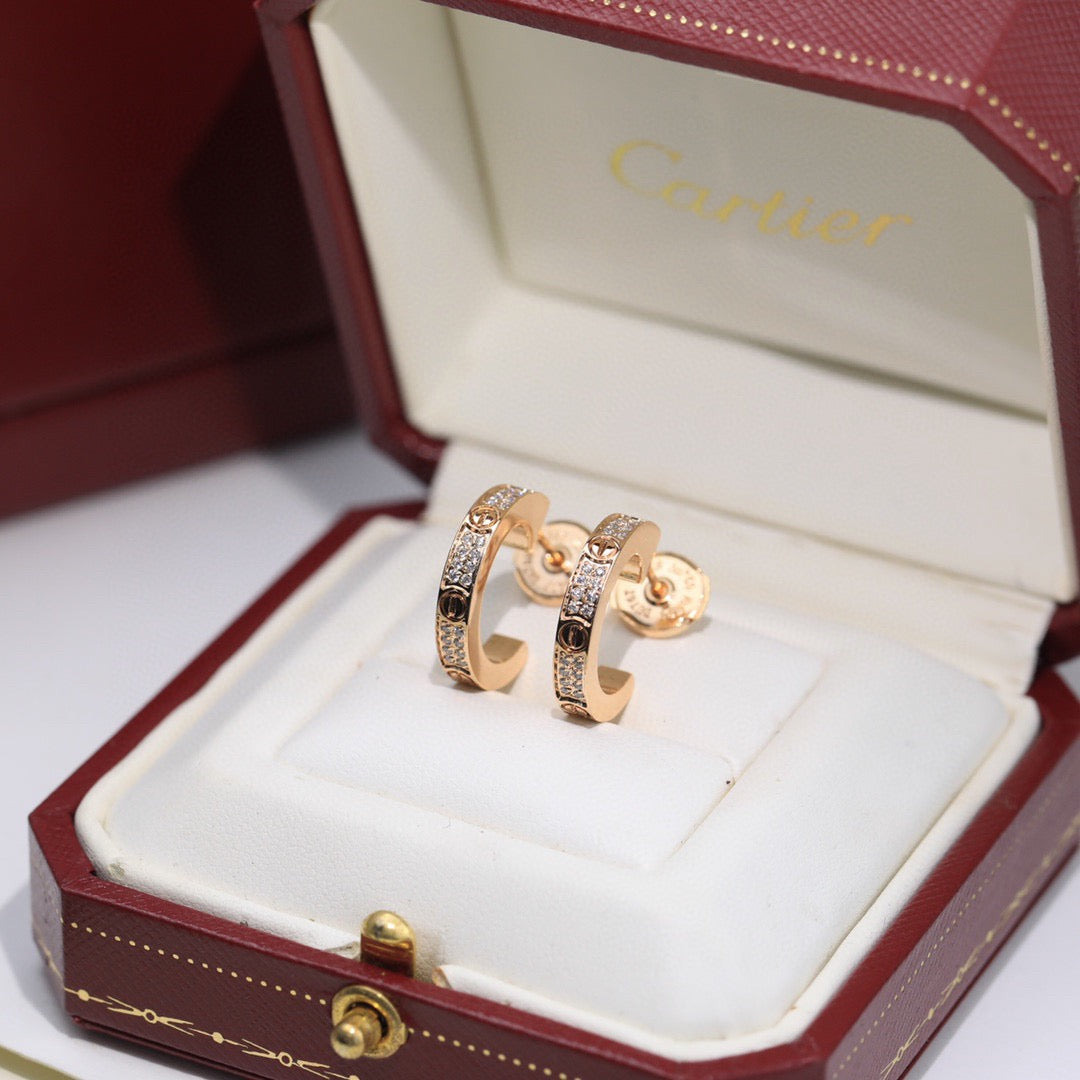 [Love's Uplift]LOVE 5.5MM DIAMOND PAVED EARRINGS
