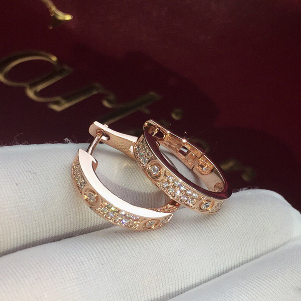 [Love's Uplift]LOVE 5.5MM DIAMOND PAVED EARRINGS