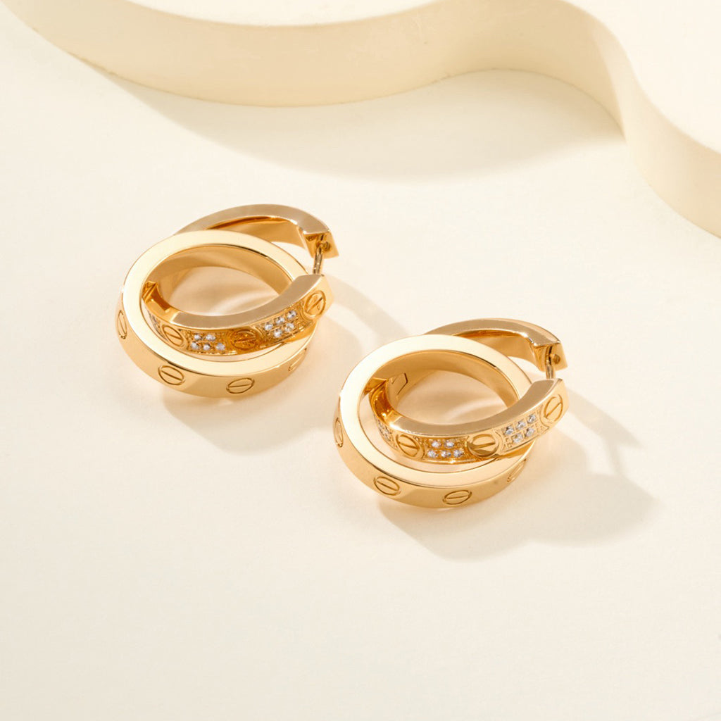 [Love's Uplift]LOVE 3.3MM DANGLE HALF DIAMOND EARRINGS