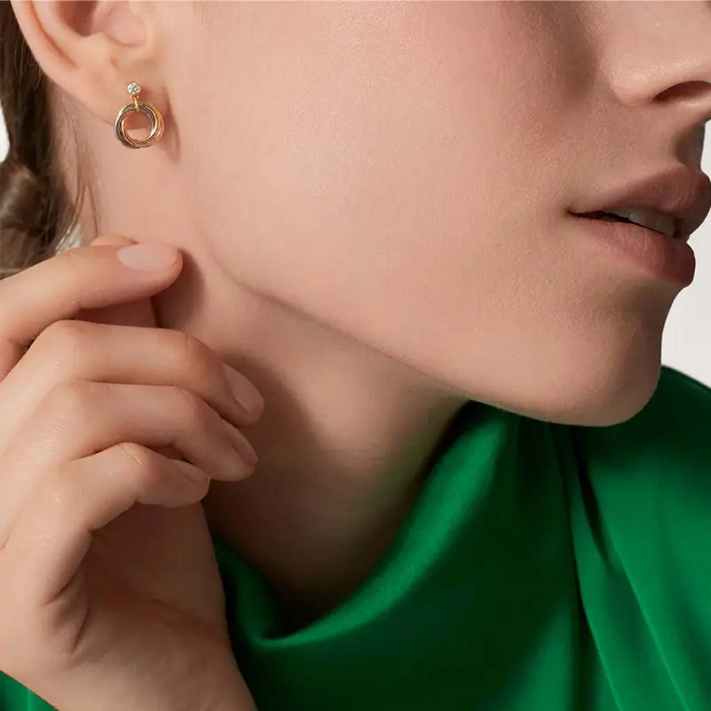 [Love's Uplift]TRINITY ON DIAMOND  EARRINGS