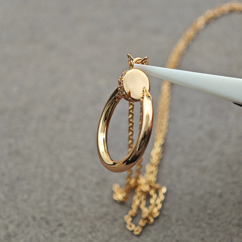 [Love's Uplift]JUSTE NECKLACE HALF DIAMOND