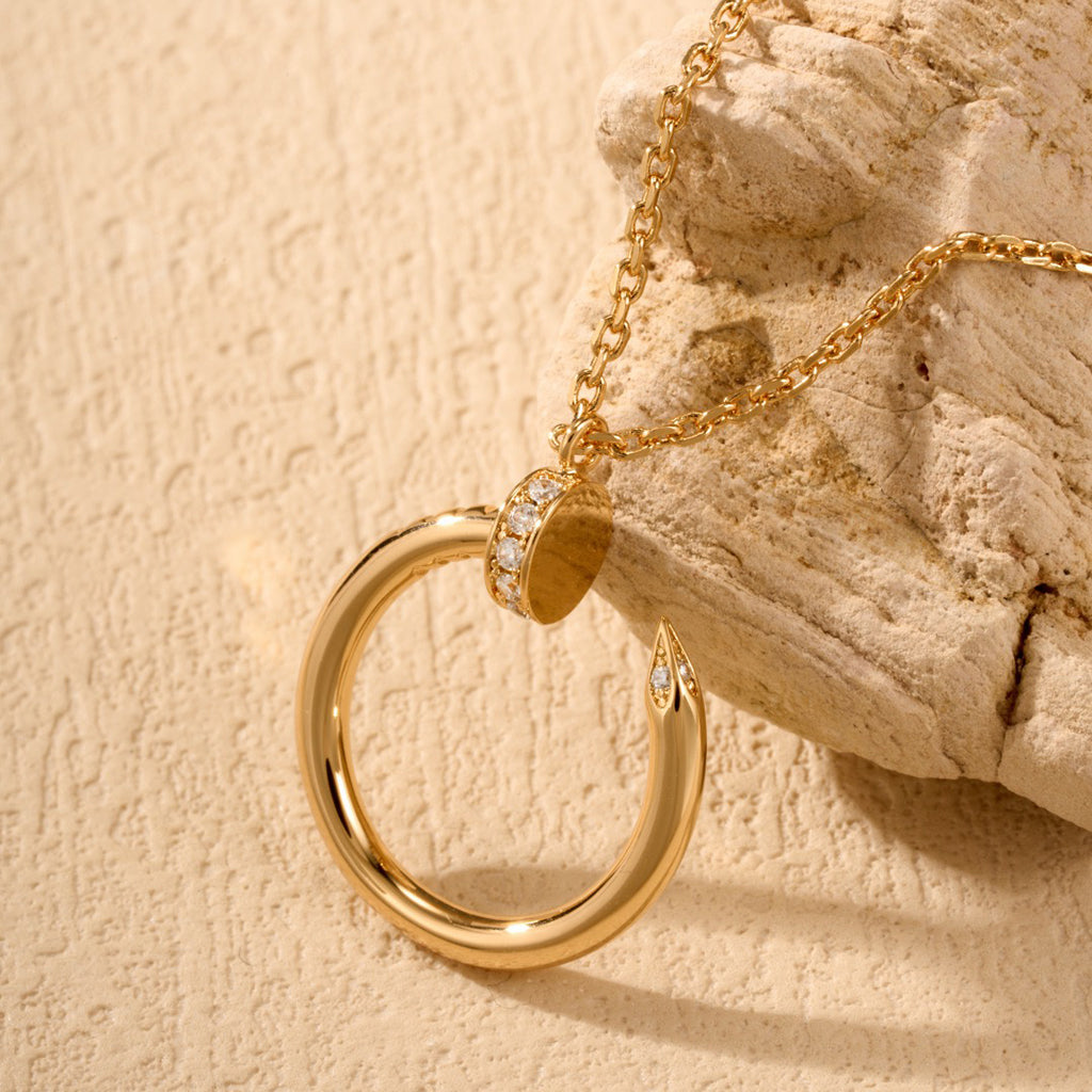 [Love's Uplift]JUSTE NECKLACE HALF DIAMOND