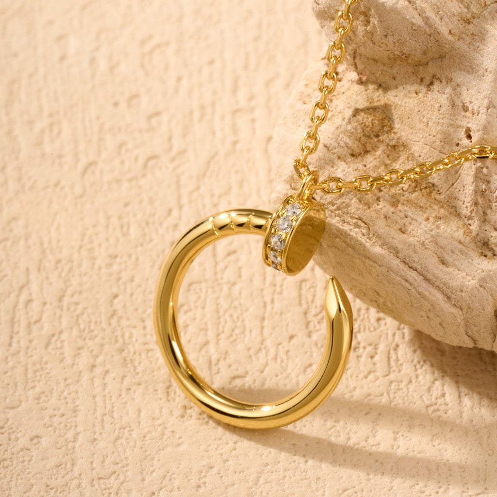 [Love's Uplift]JUSTE NECKLACE HALF DIAMOND
