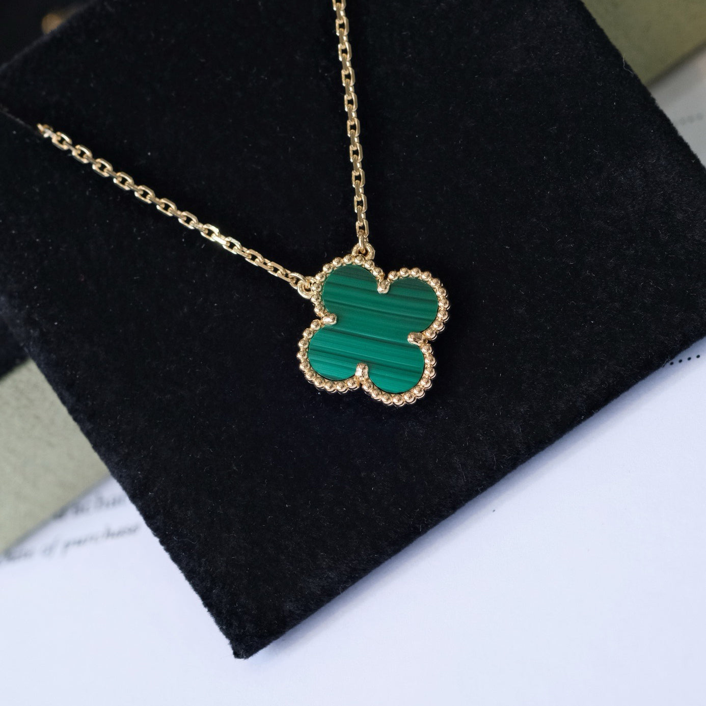 [Love's Uplift]CLOVER 15MM MALACHITE SINGLE FLOWER  NECKLACE