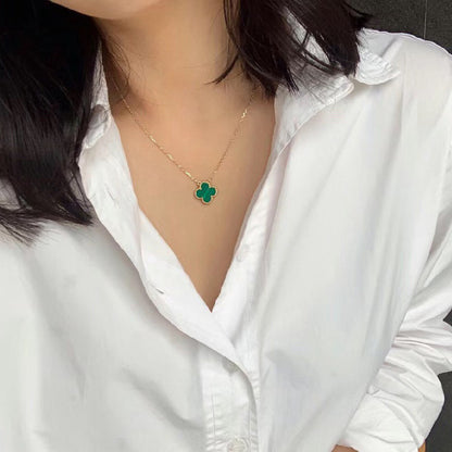[Love's Uplift]CLOVER 15MM MALACHITE SINGLE FLOWER  NECKLACE