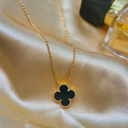 [Love's Uplift]CLOVER 15MM BLACK ONYX SINGLE FLOWER NECKLACE