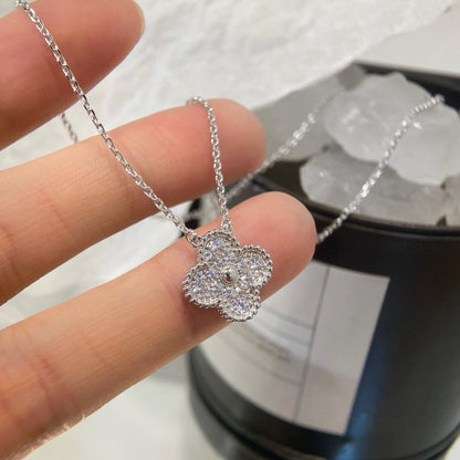[Love's Uplift]CLOVER 15MM DIAMOND SINGLE FLOWER NECKLACE