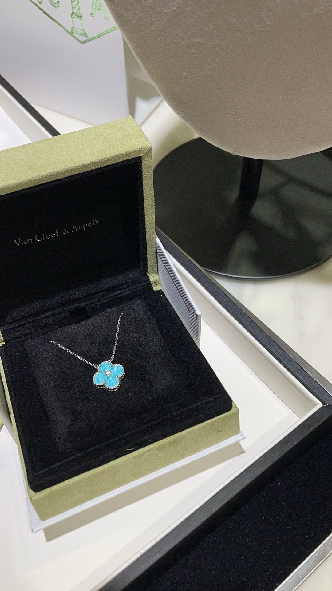 [Love's Uplift]CLOVER 15MM DIAMOND SVRES PORCELAIN  NECKLACE SILVER