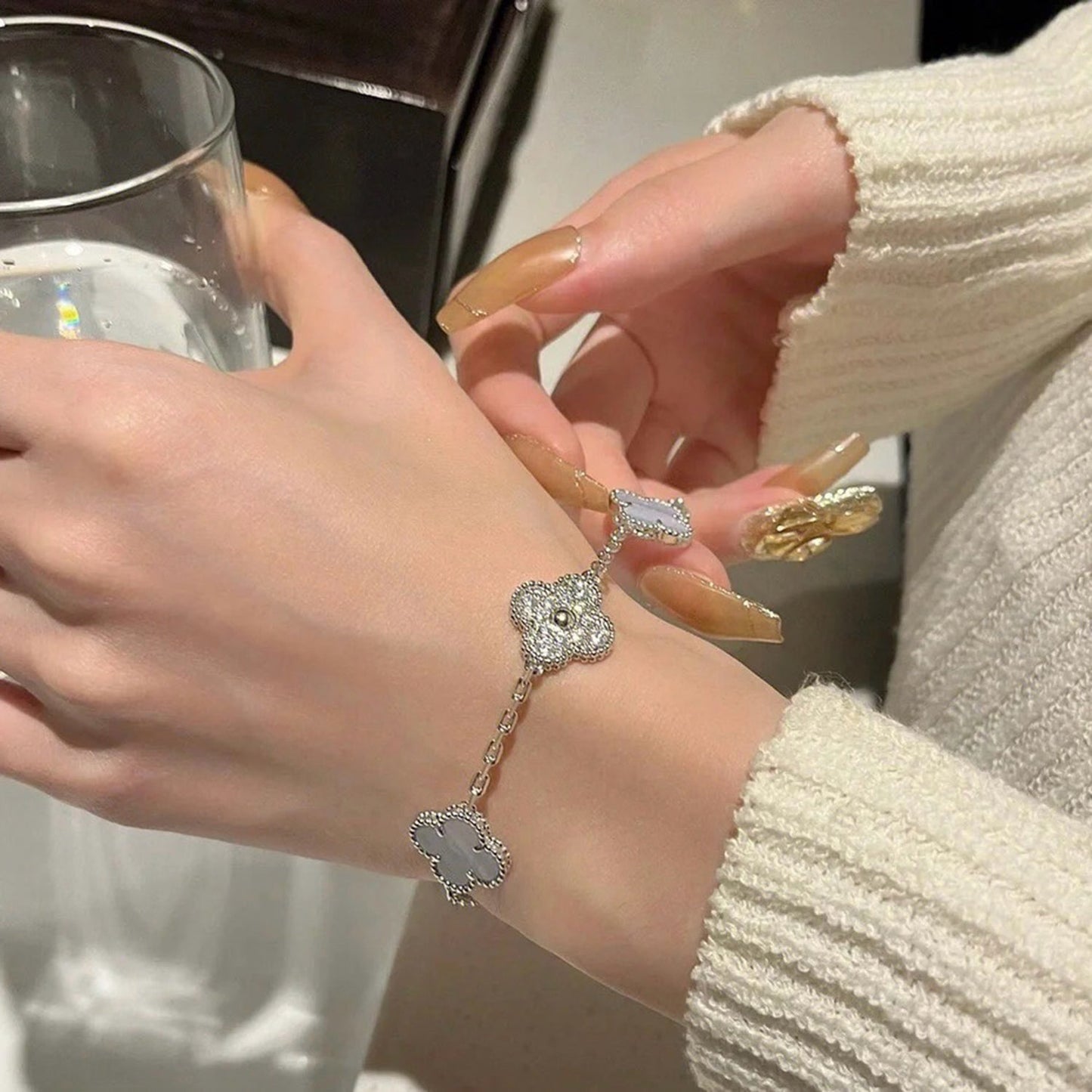 [Love's Uplift]CLOVER  5 MOTIF DIAMOND PURPLE CHALCEDONY BRACELET SILVER