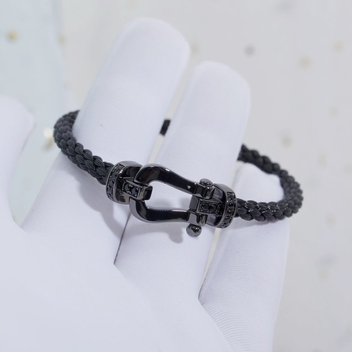 [Love's Uplift]FORCE LARGE SERIES HORSESHOE BLACK SAMURAI BRACELET