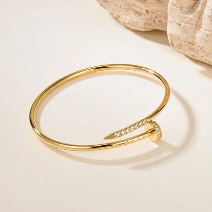[Love's Uplift] JUSTE Diamond & LOVE Diamond Bracelet Stack Set
