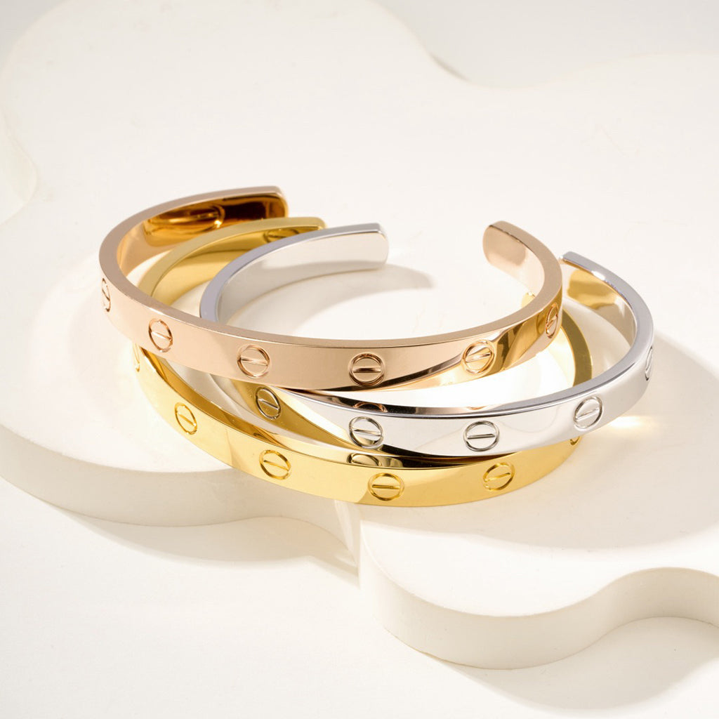 [Love's Uplift]LOVE BRACELET 6.1MM OPEN CUFF