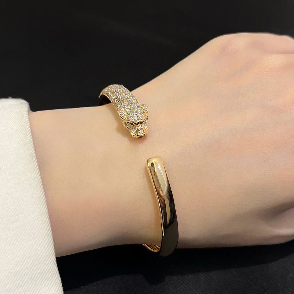 [Love's Uplift]PANTHERE HALF DIAMOND OPEN BRACELET