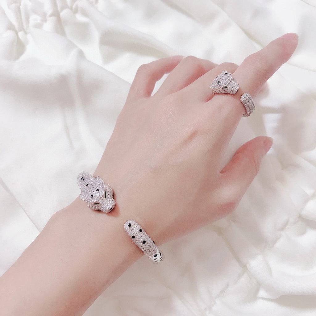 [Love's Uplift]PANTHERE BIG BRACELET DIAMONDS