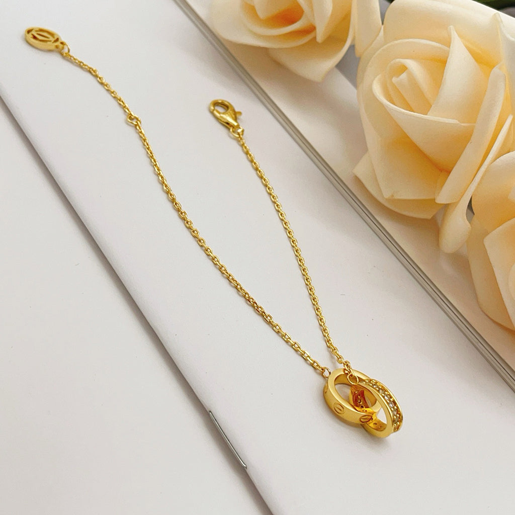 [Love's Uplift]LOVE DOUBLE RING HALF DIAMOND BRACELET