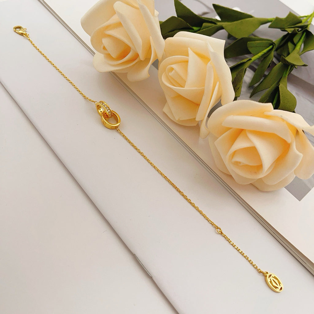 [Love's Uplift]LOVE DOUBLE RING HALF DIAMOND BRACELET