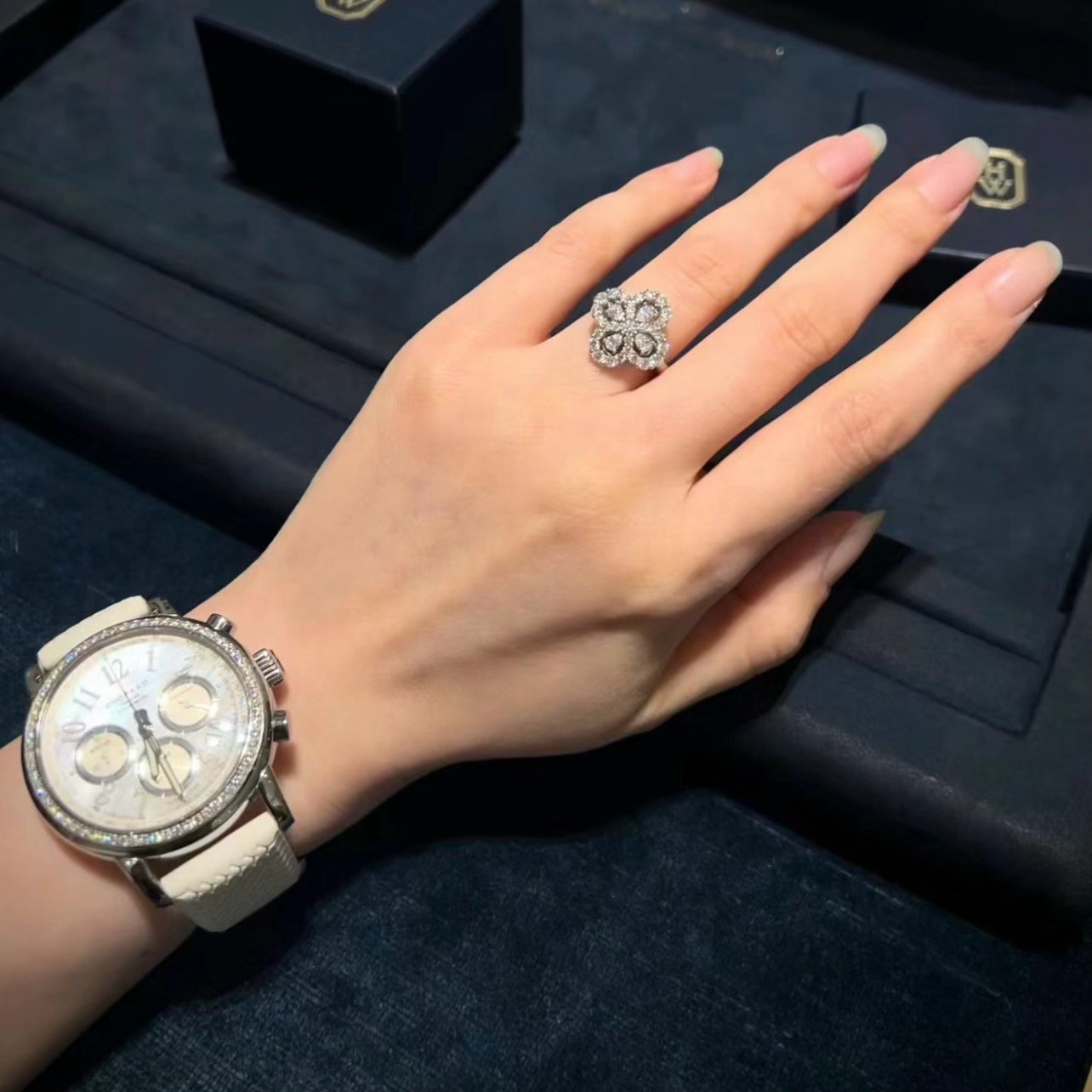 [Love's Uplift]LOOP RING FULL MOTIF DIAMOND 16MM SILVE