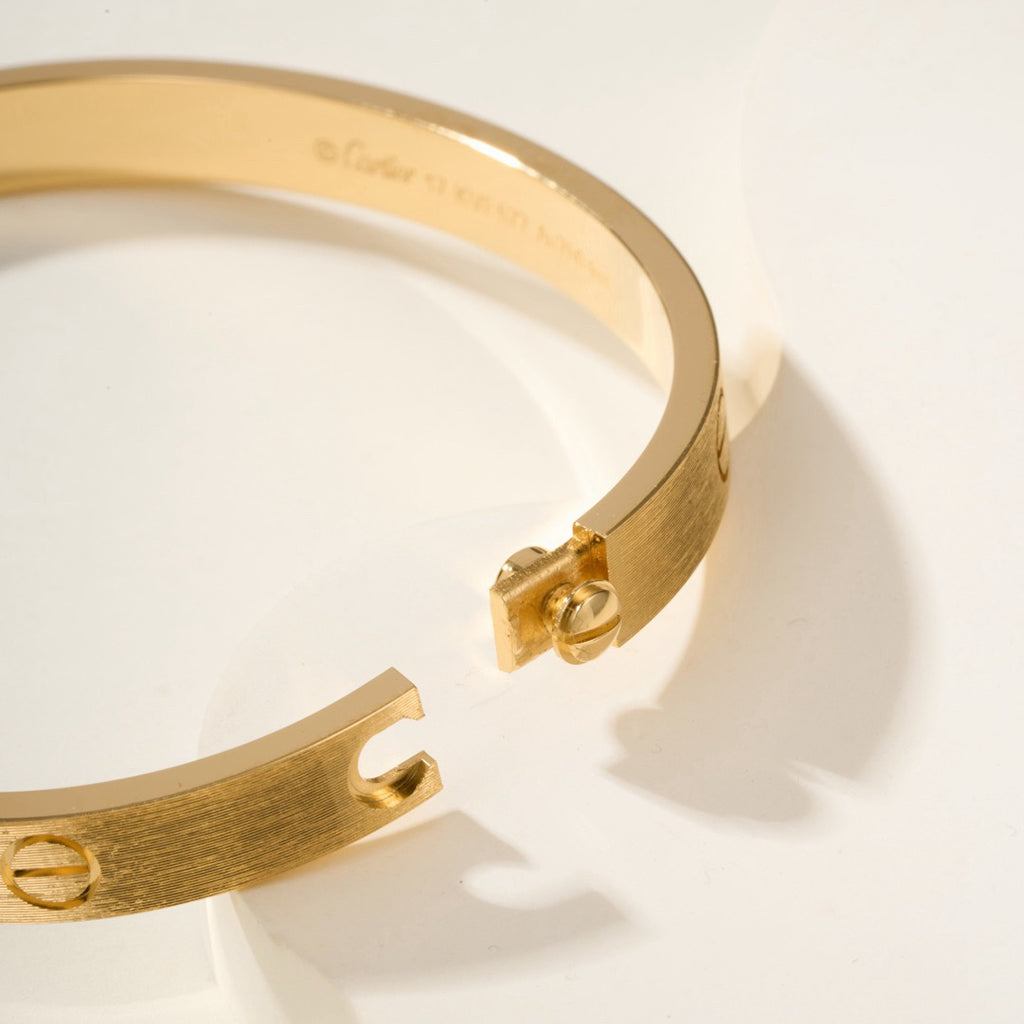 [Love's Uplift]LOVE BRACELET 6.1MM BRUSHED