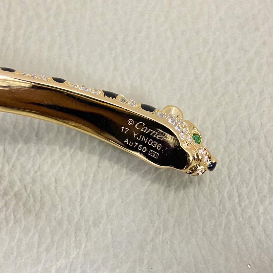 [Love's Uplift]PANTHERE DOUBLE HEADED HALF DIAMOND OPEN BRACELET