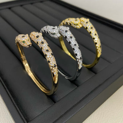 [Love's Uplift]PANTHERE DOUBLE HEADED HALF DIAMOND OPEN BRACELET