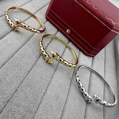 [Love's Uplift]PANTHERE DOUBLE HEADED OPEN BRACELET
