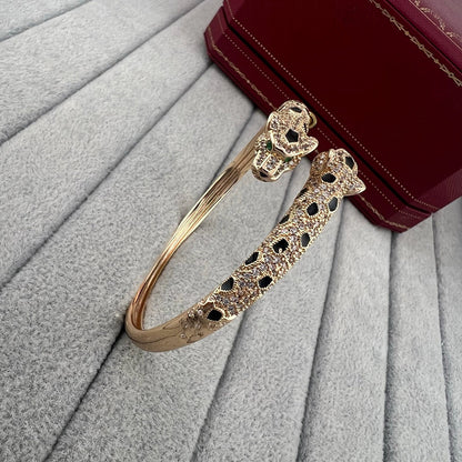 [Love's Uplift]PANTHERE DOUBLE HEADED HALF DIAMOND OPEN BRACELET