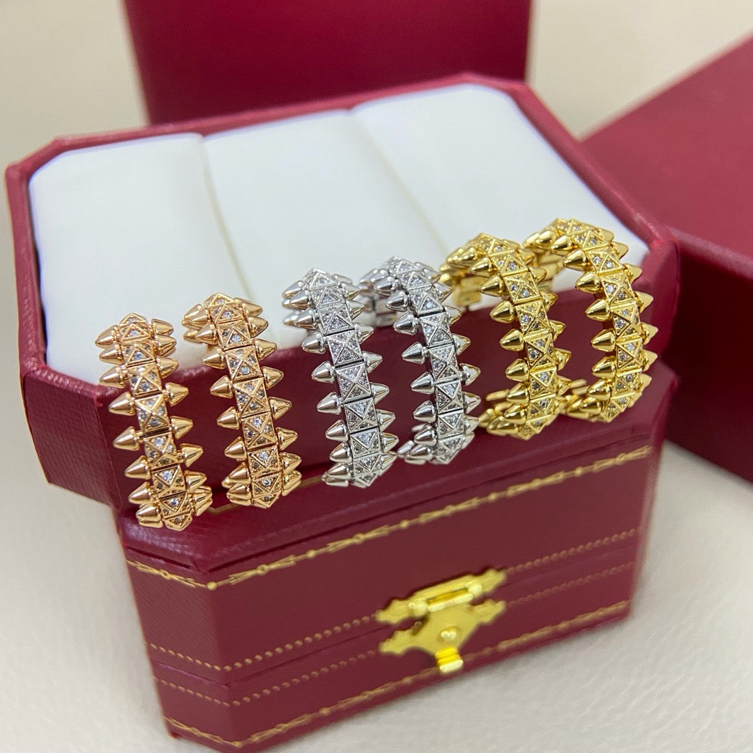 [Love's Uplift]CLASH 6.4MM FULL DIAMOND SMALL EARRINGS