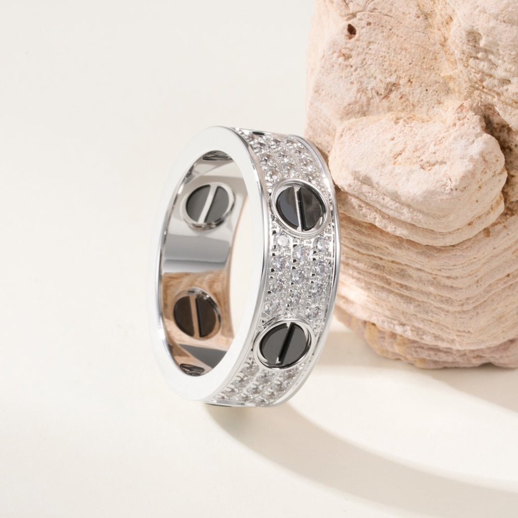 [Love's Uplift]LOVE RING 5.5MM DIAMONDS PAVED CERAMIC
