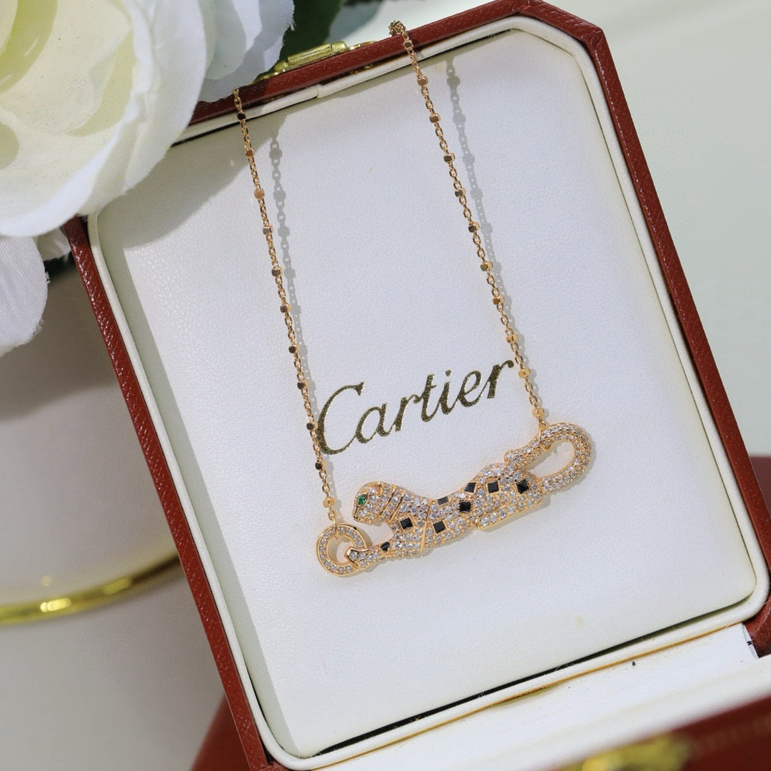 [Love's Uplift]PANTHERE PAVED DIAMOND NECKLACE