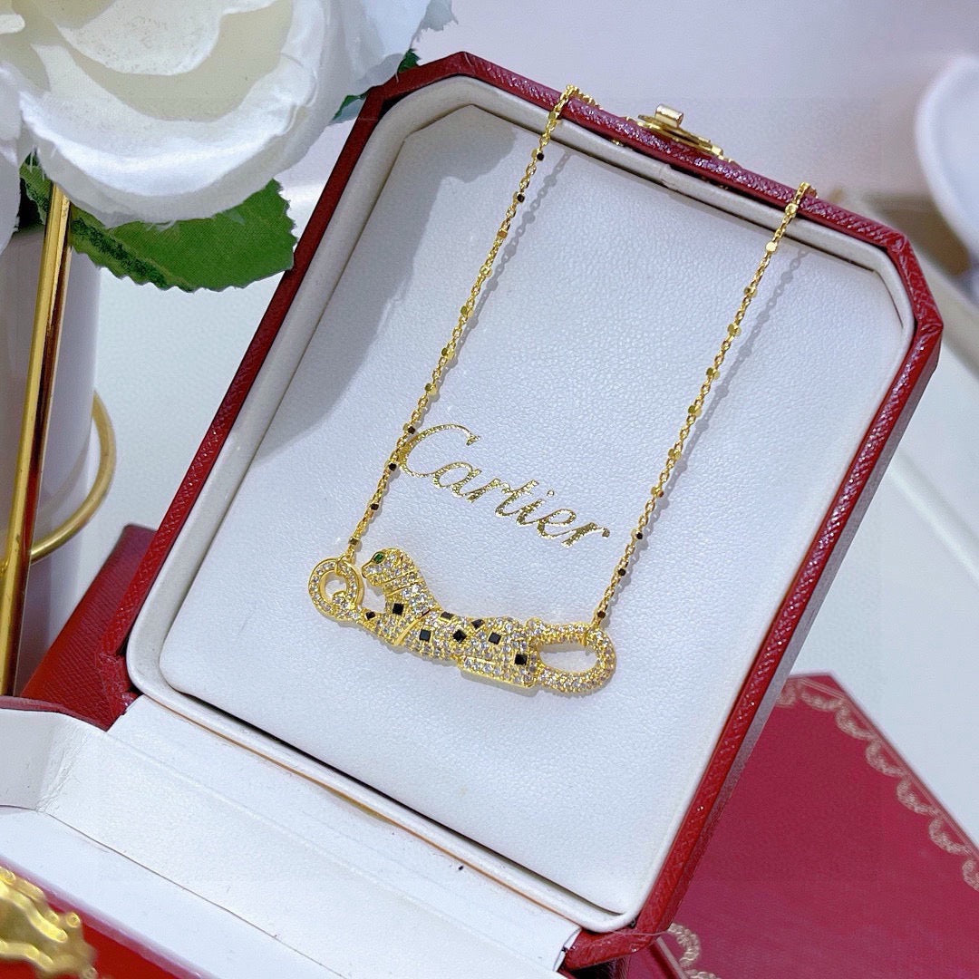 [Love's Uplift]PANTHERE PAVED DIAMOND NECKLACE