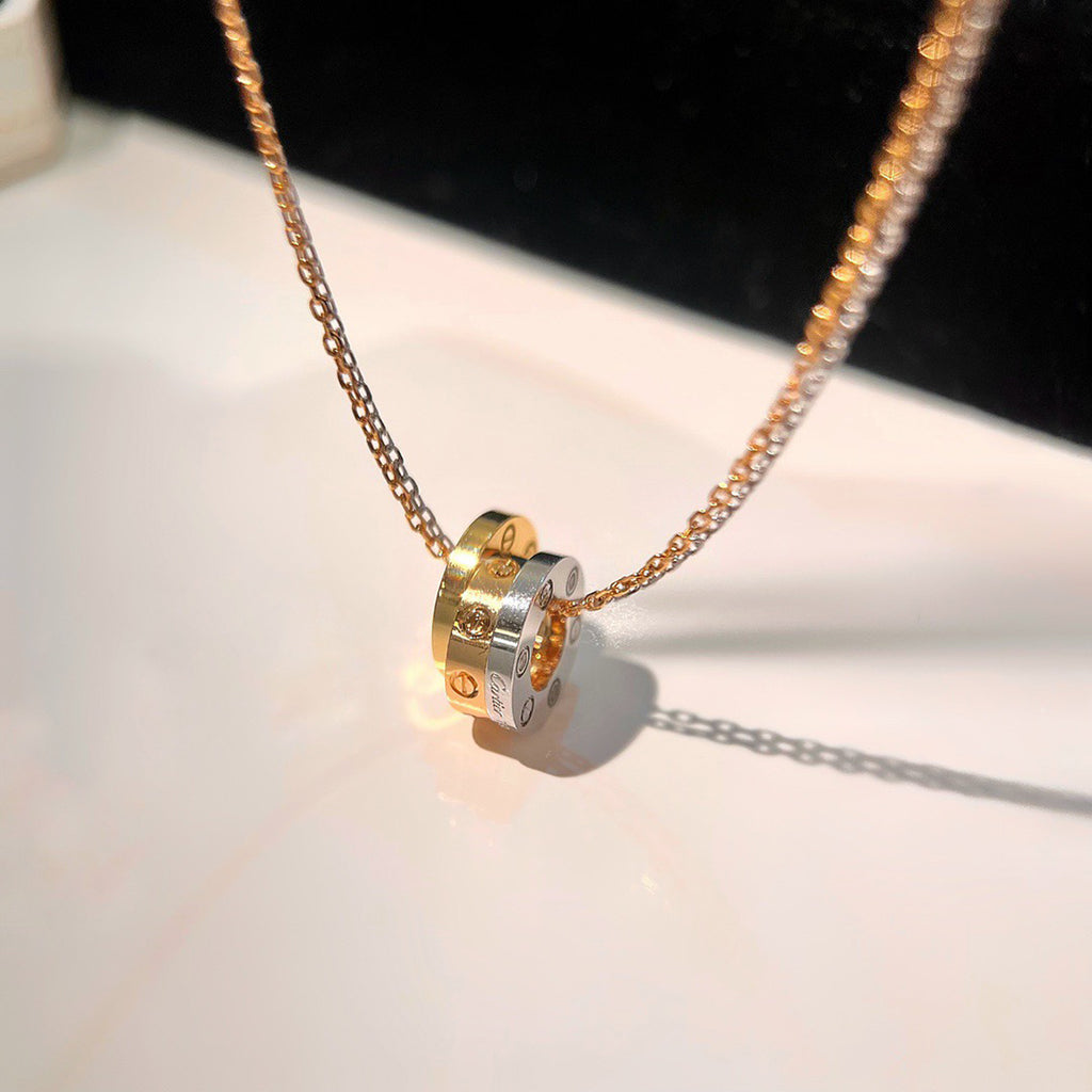 [Love's Uplift]LOVE 6 DIAMOND PENDANT NECKLACE