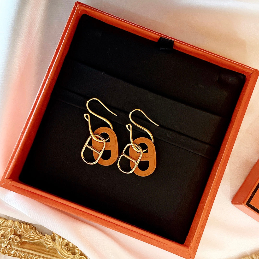 [Love's Uplift]HM O'MAILLON GOLD EARRINGS