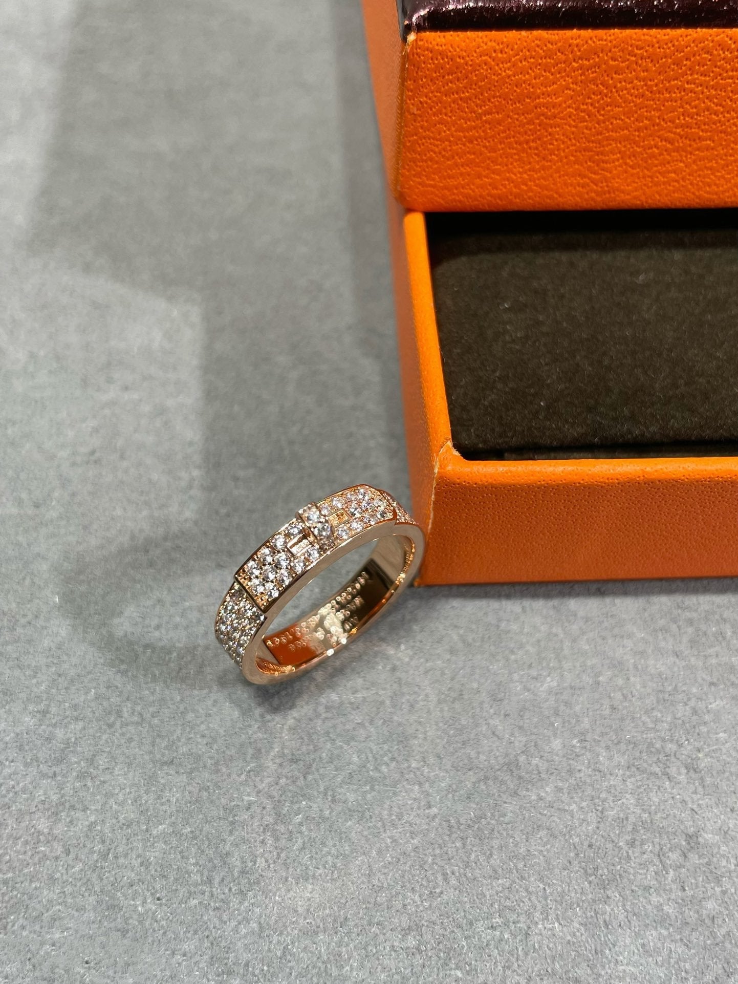 [Love's Uplift]KELLY PINK GOLD DIAMOND RING