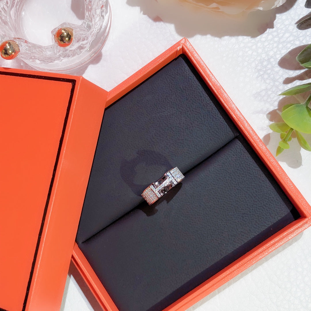 [Love's Uplift]H RING FULL DIAMOND
