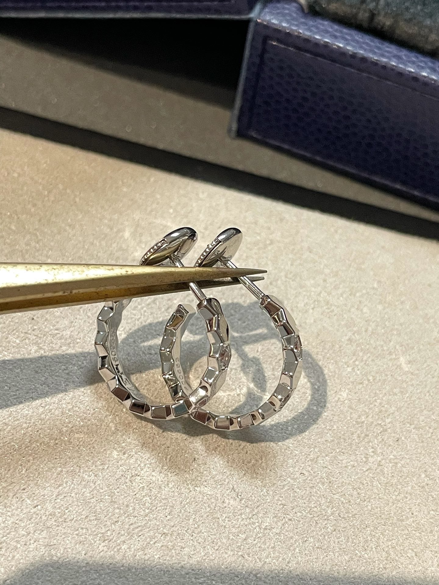[Love's Uplift]Hollow Design Four-Leaf Clover Flower Shape Ring